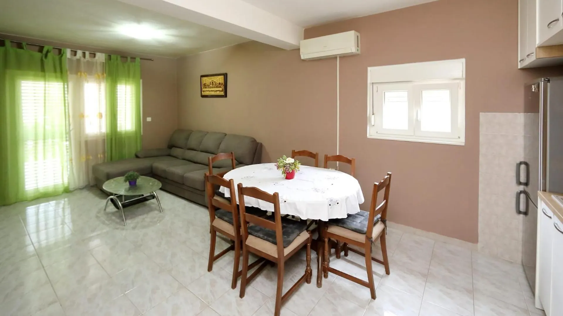 Antonio Hotel Bibinje Vendégház